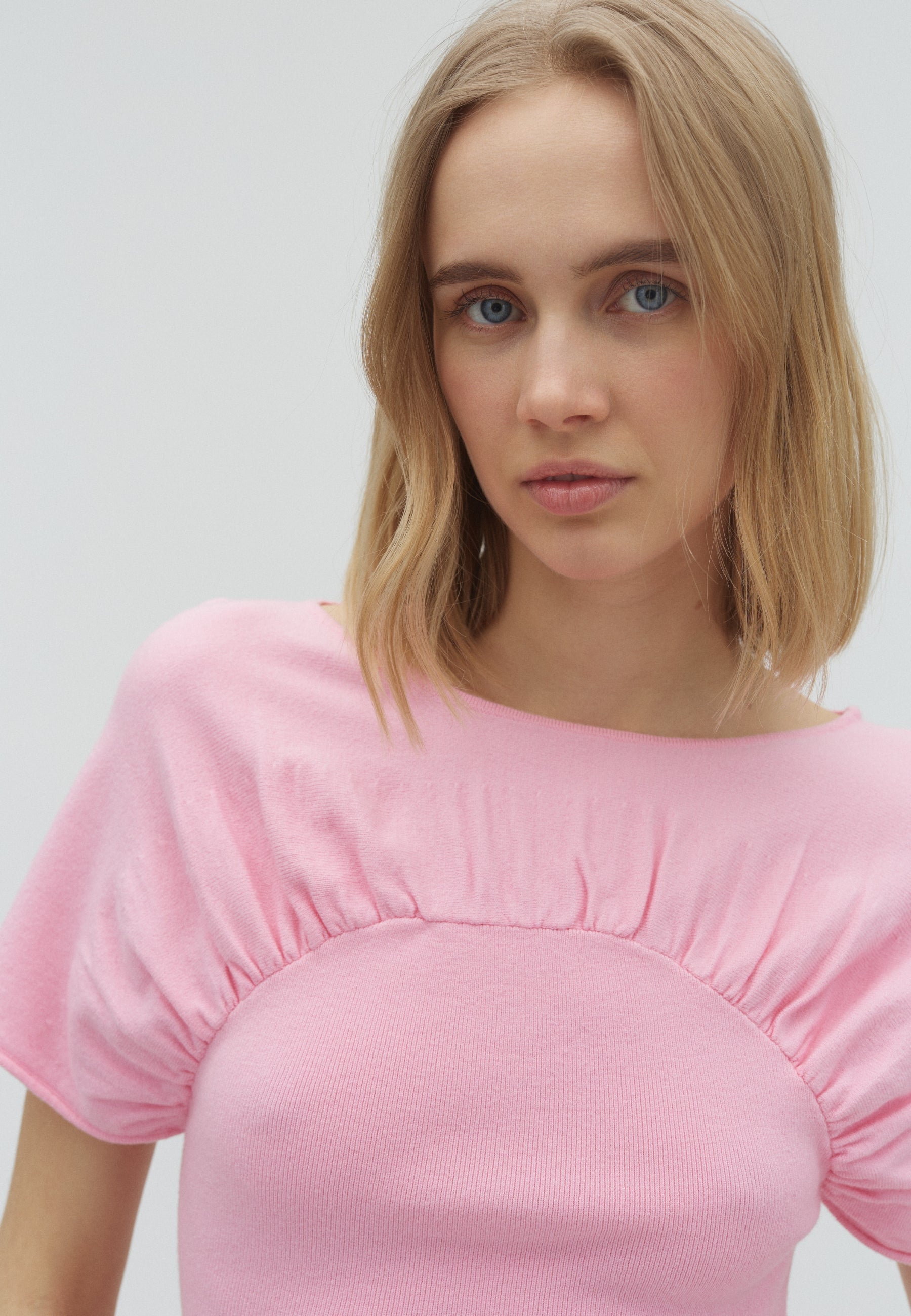 167346 Manthea Knit Top_Light Pink_Model_1