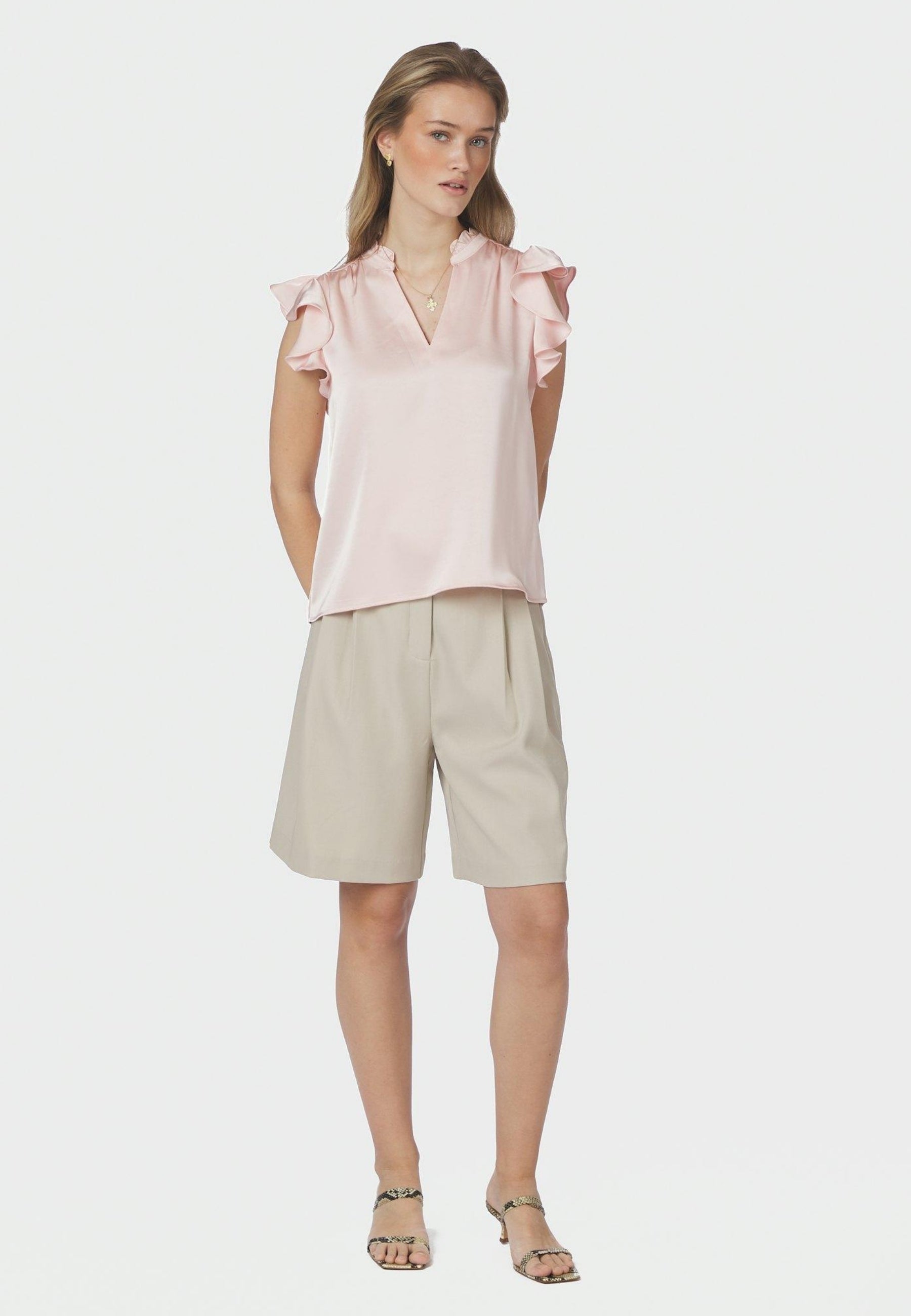 162668 Stella Heavy Sateen Blouse_Light Pink_Model_3