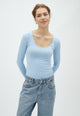 Anna_Classic Light Blue_Model_0