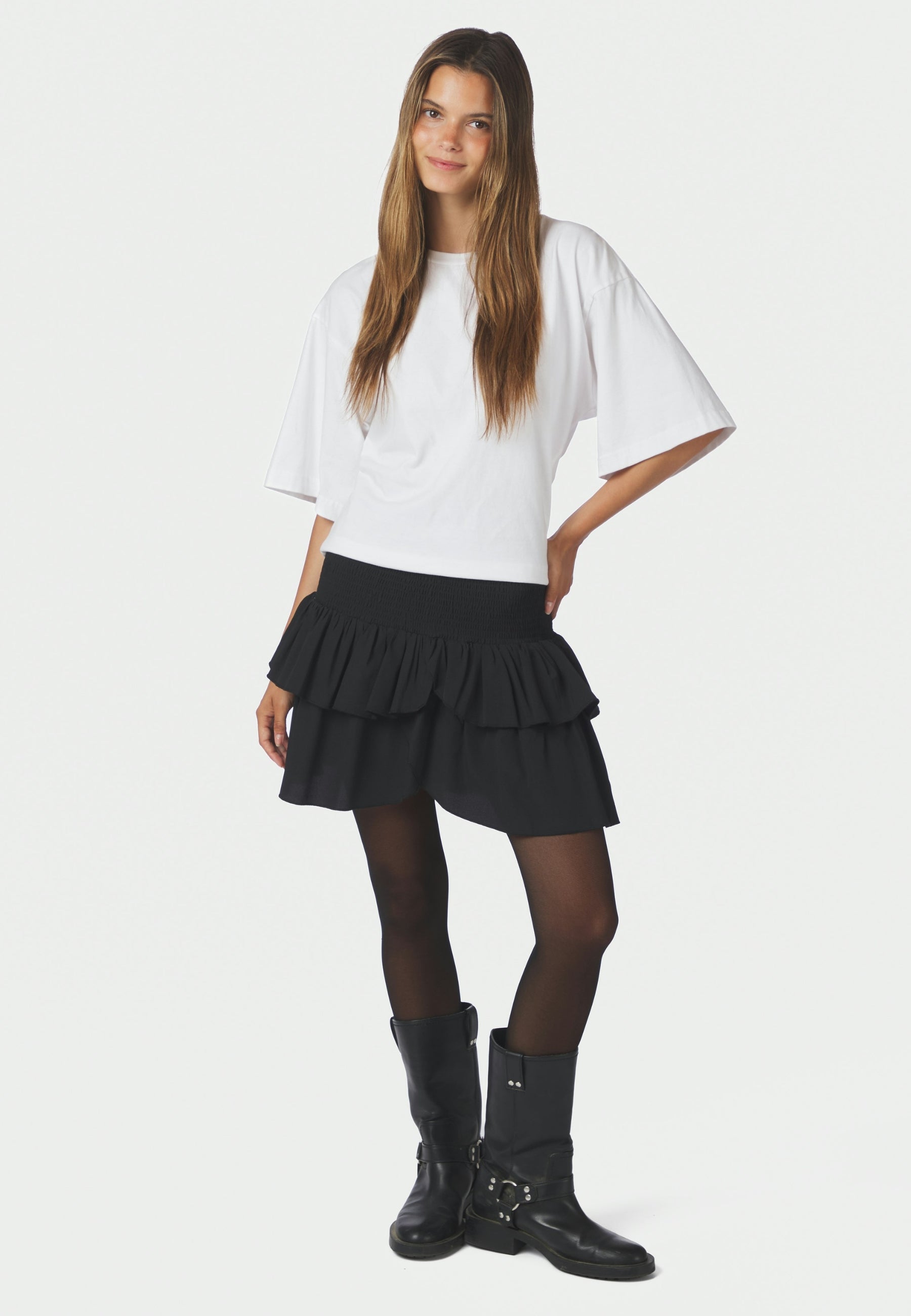 158315 Carin R Skirt_Black_Model_0