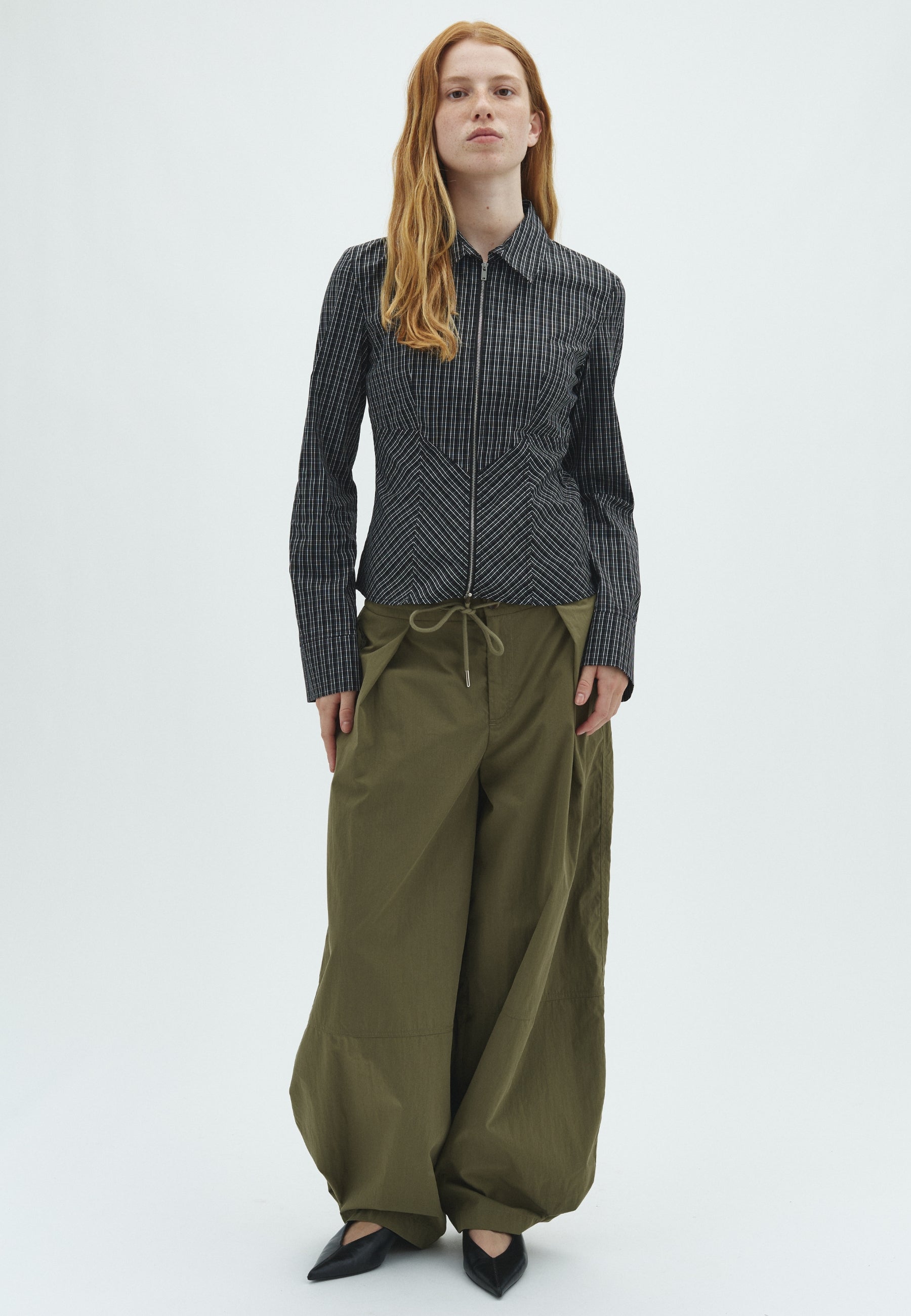 170533 Fernie Pants_Army_Model_0