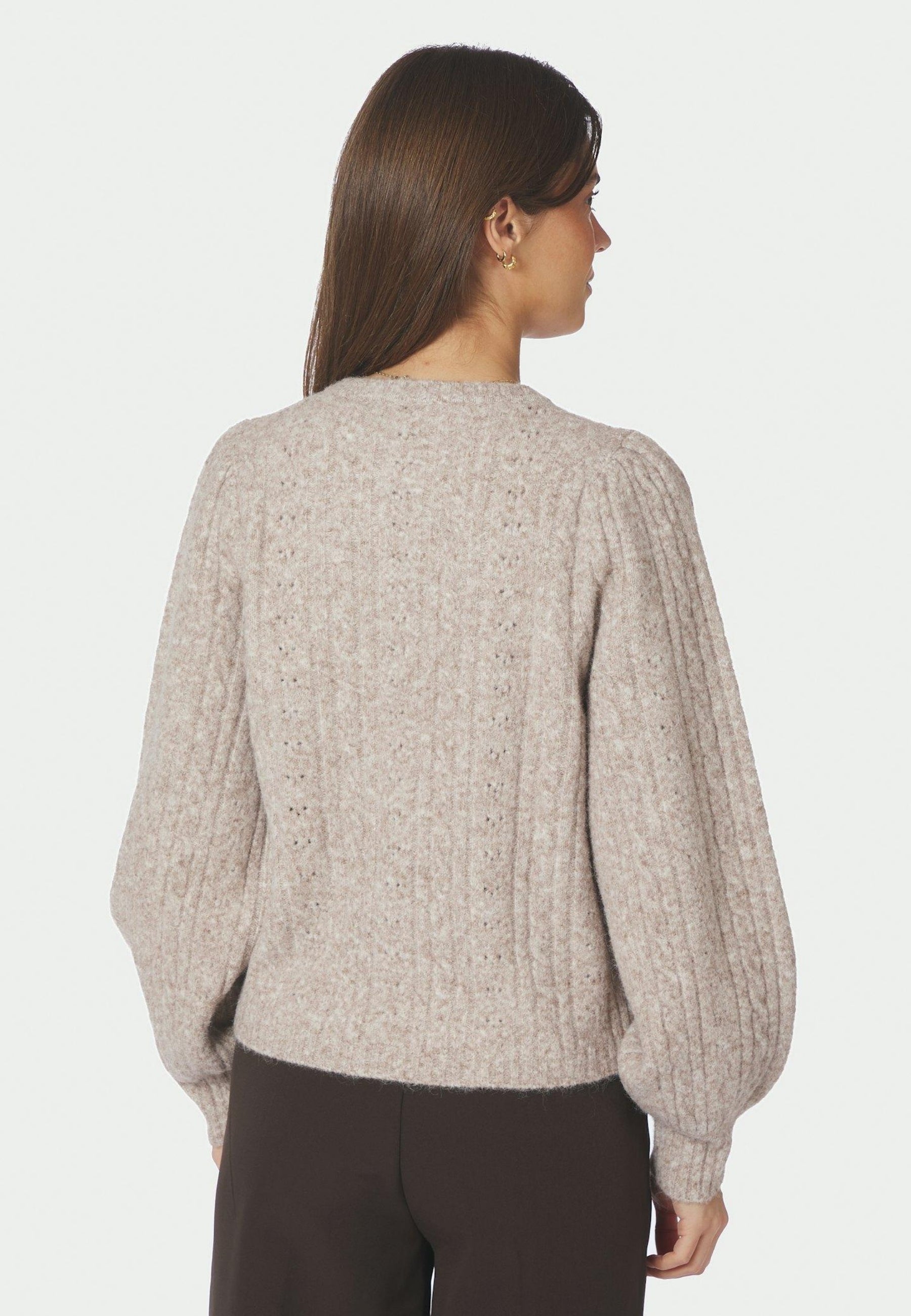 168505 Koteas Cable Knit Cardigan_Beige Melange_Model_2