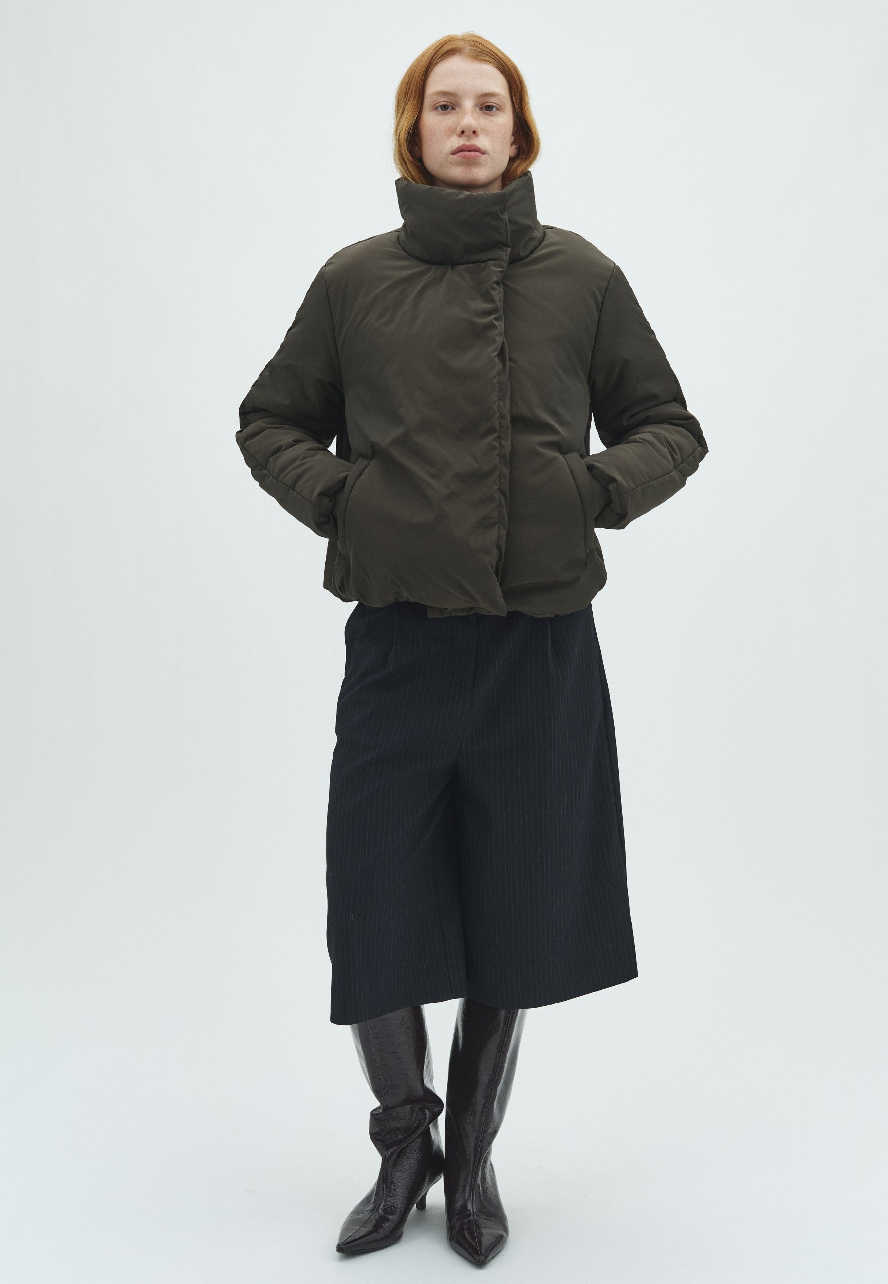 170035 Ona Clean Jacket_Dark Brown_Model_0