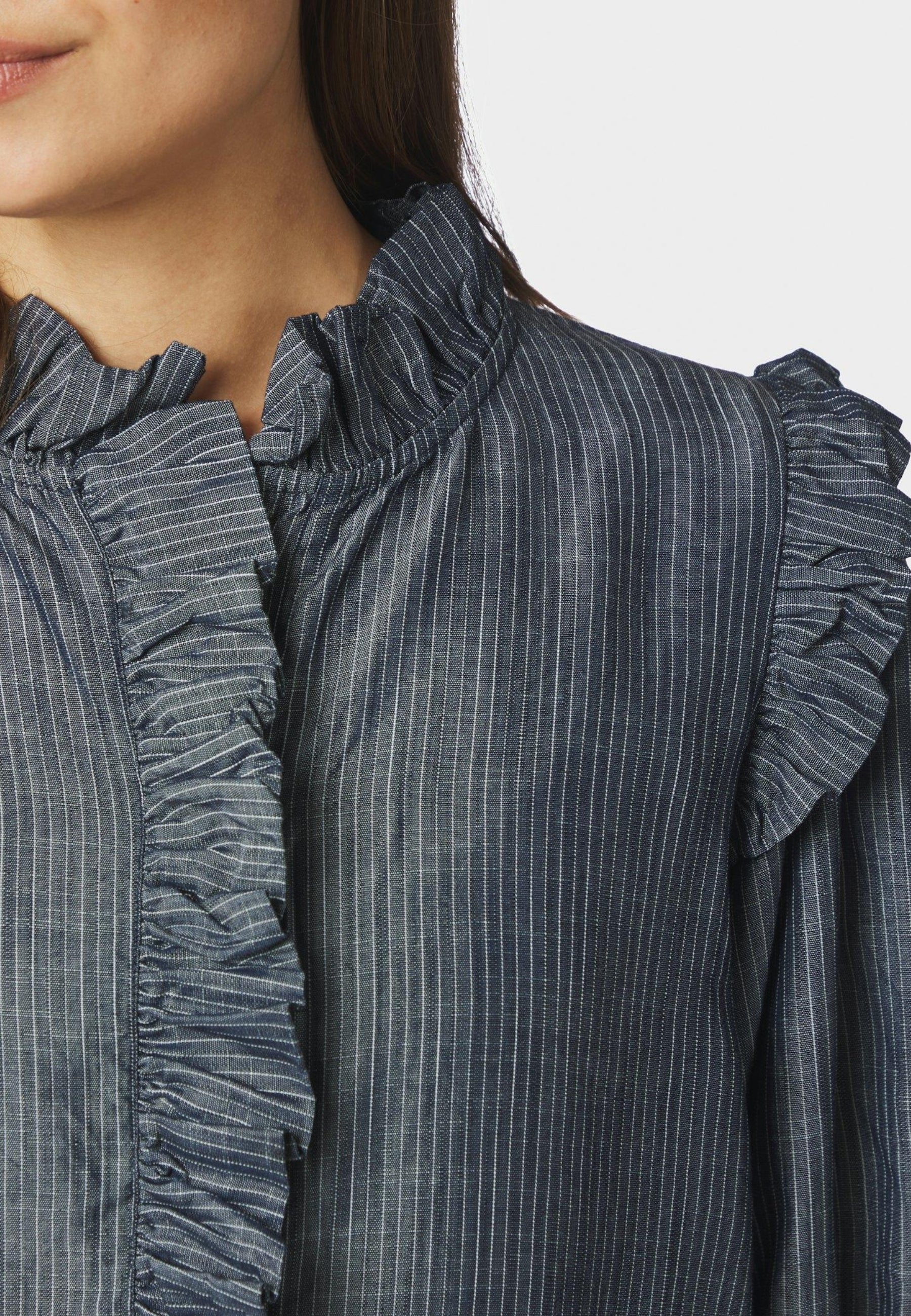 169737 Chacha Chambray Stripe Blouse_Dark Blue_Model_1