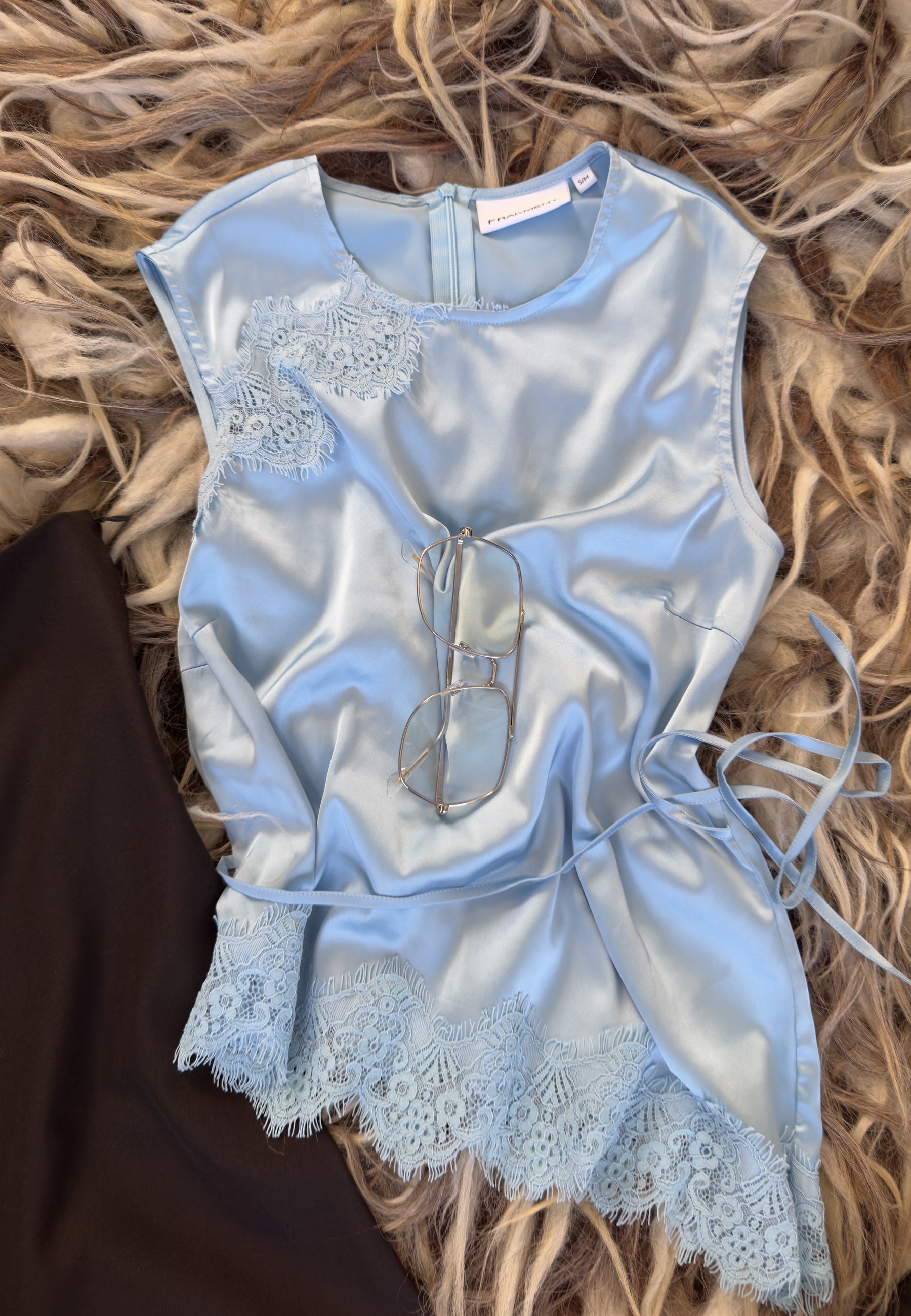 Beneka SL-F_Light Blue_Content_0