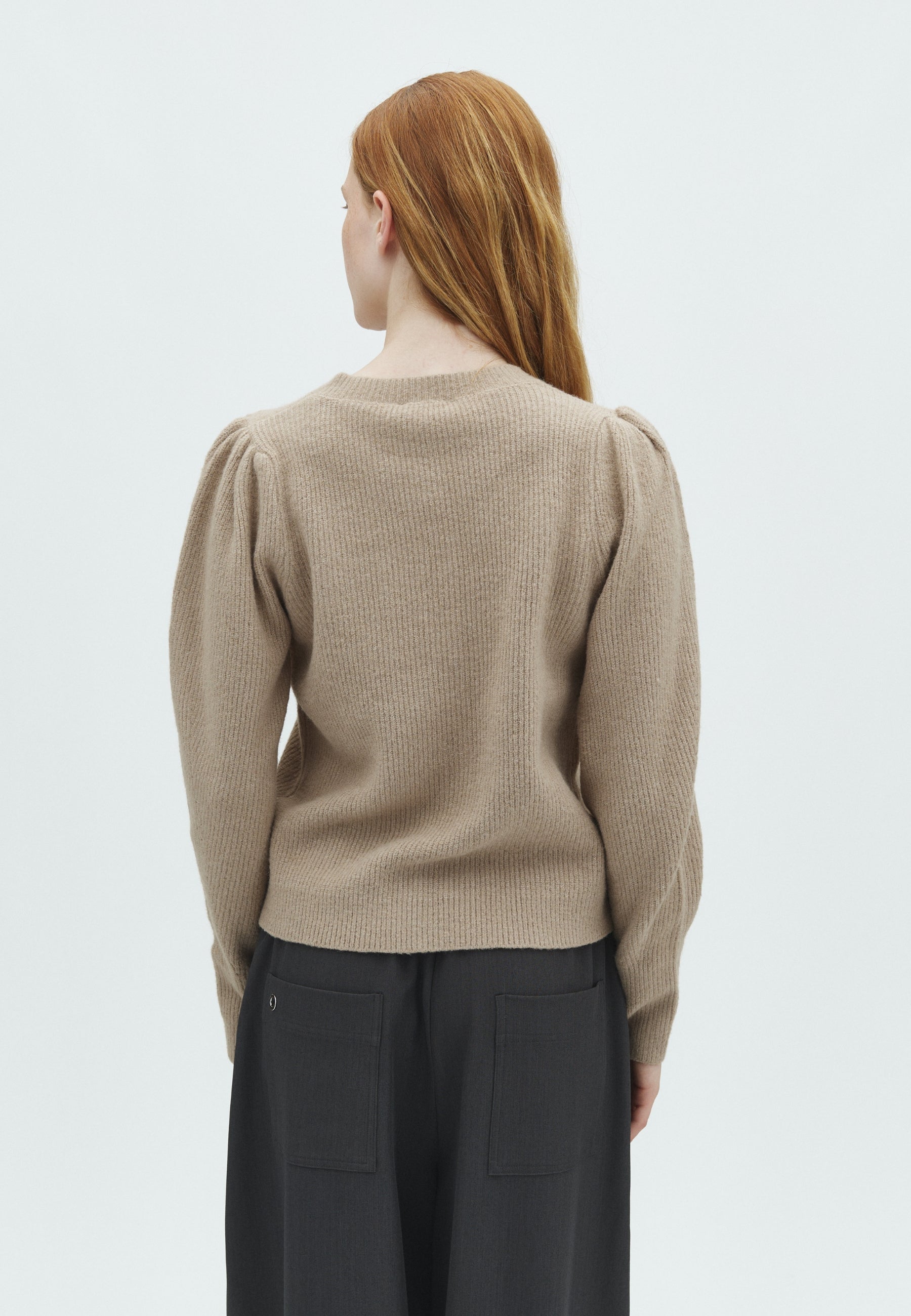 170030 Luna Knit Cardigan_Warm Grey_Model_2