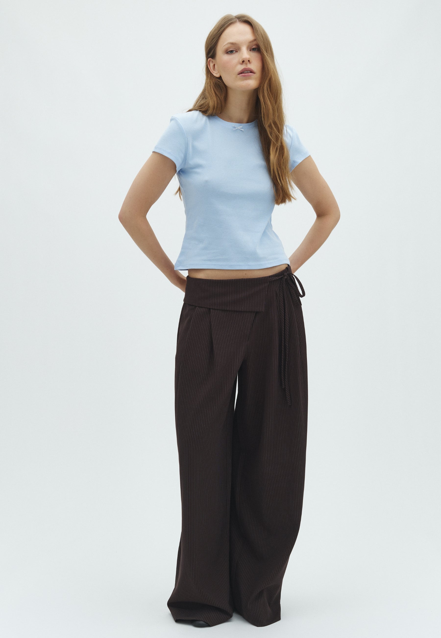 Ayuni-F_Grape Blue Pinstripe_Model_3