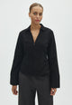 Annalia-F_Ultra Black_Model_0