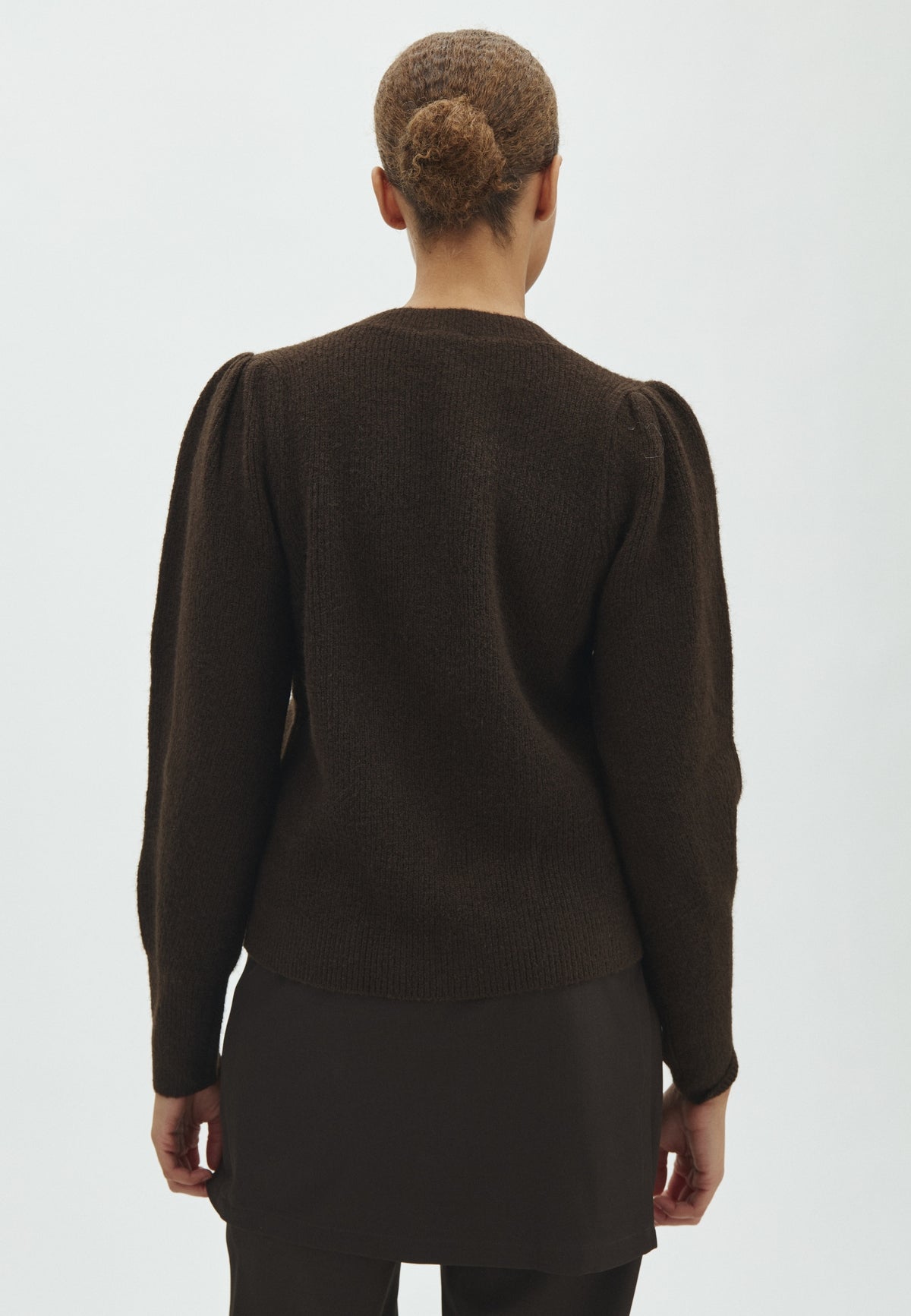 170030 Luna Knit Cardigan_Brown_Model_2