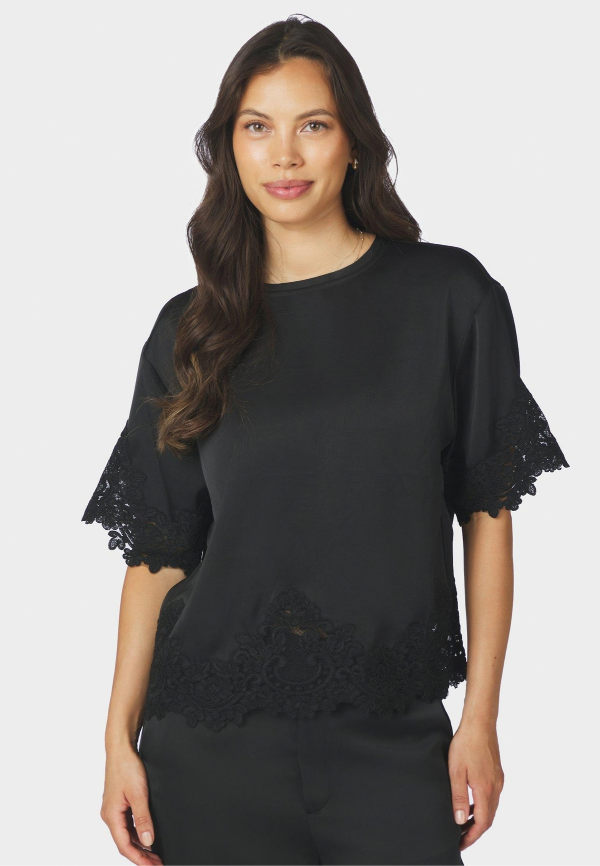 170661 Elle Heavy Sateen Lace Top_Black_Model_0