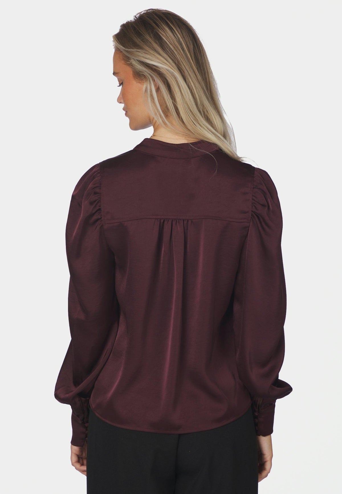 163769 Rosslyn Heavy Sateen Blouse_Burgundy_Model_2