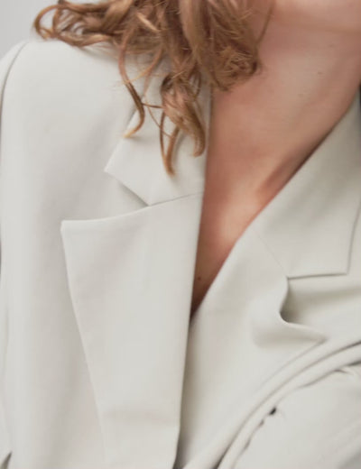 Robina-M_Light Twig_Video_0