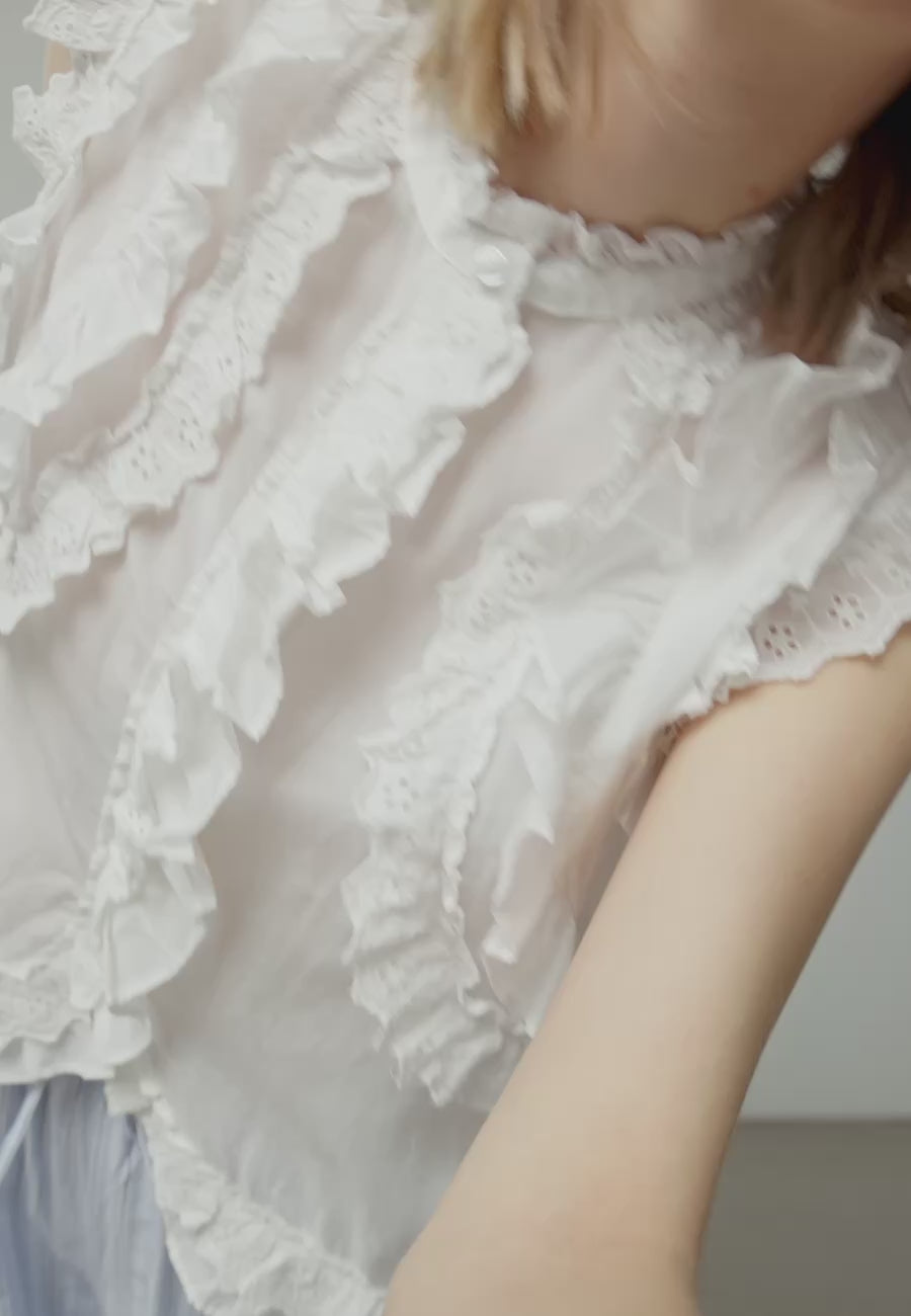 169572 Selia Ruffle Top_White_Video_0